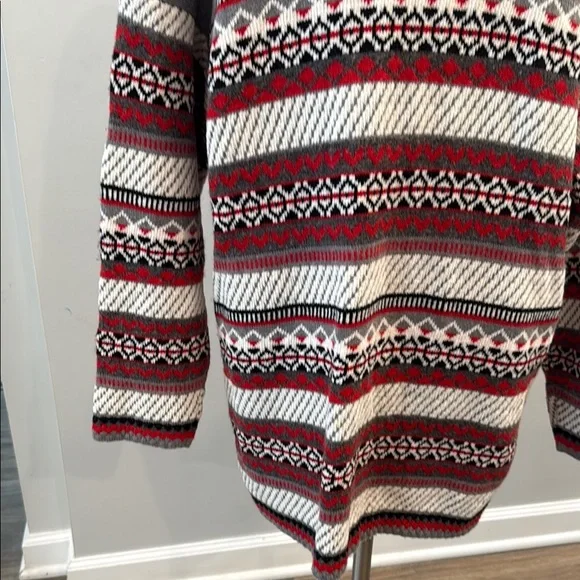 Cappagallo Medium Wool Blend Grey Red Cardigan Toggle Sweater Fair Isle Pattern - Picture 7 of 10
